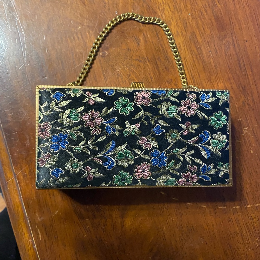 Vintage Barbara Bates exclusive clutch/ box